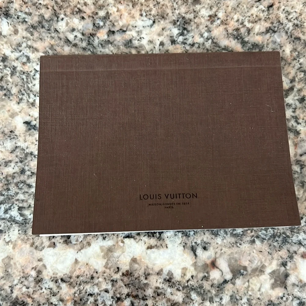 Louis Vuitton size 39